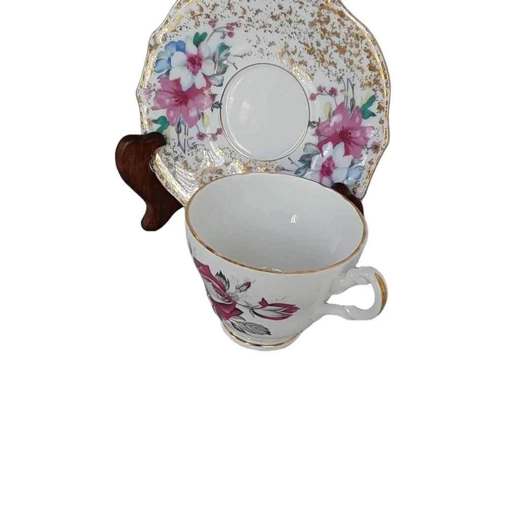 Consort Fine Bone Floral Teacup and Saucer Set with‎ Gold Accents
